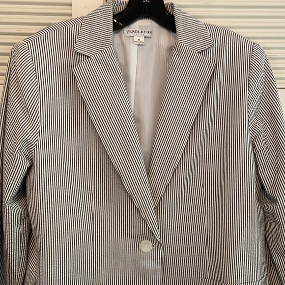 PENDLETON Grey Striped Seersucker Blazer Jacket - Picture 3 of 9